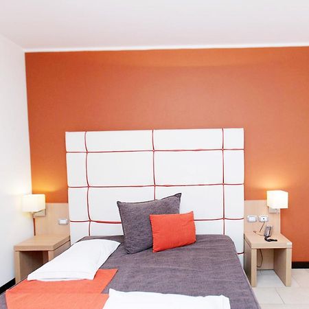 Hotel Al Ritrovo Castelluzzo Zewnętrze zdjęcie