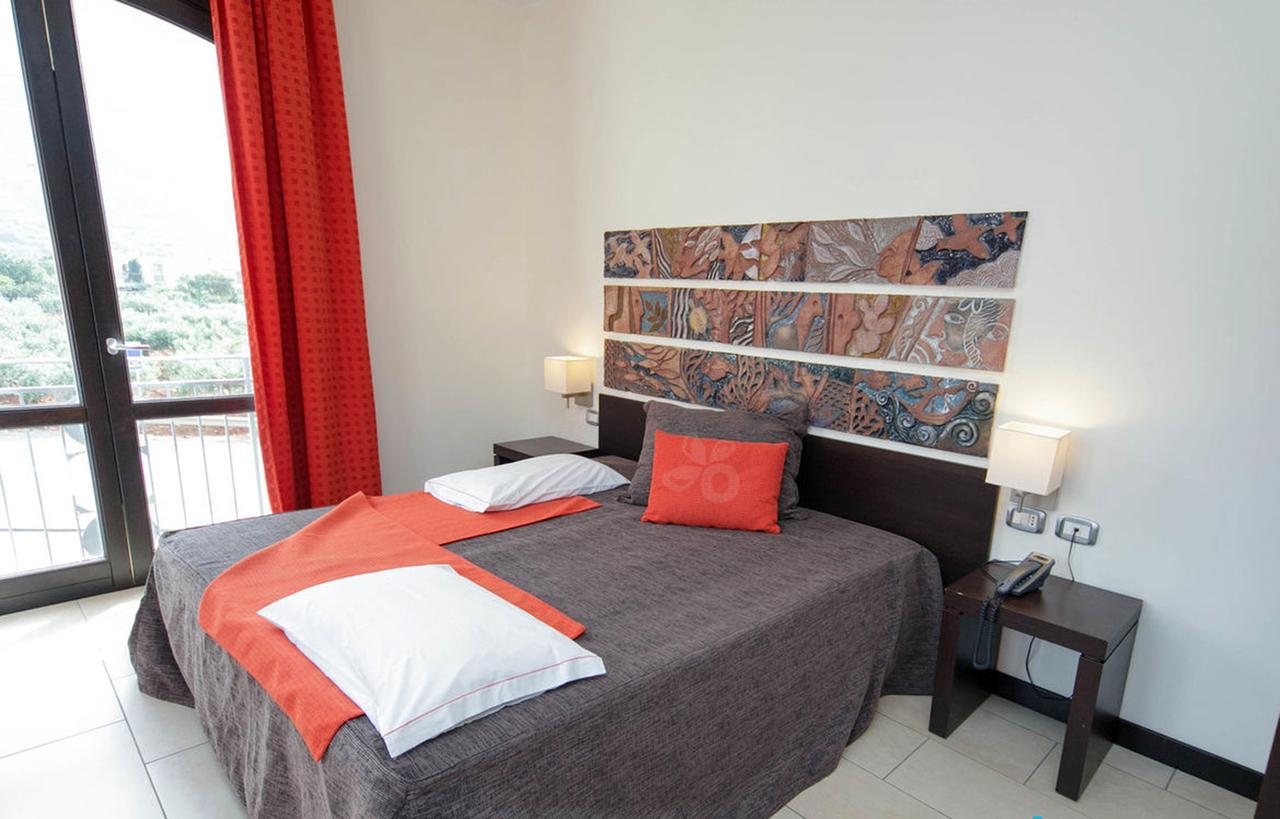 Hotel Al Ritrovo Castelluzzo Zewnętrze zdjęcie